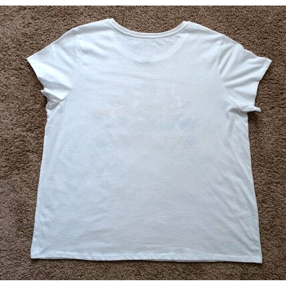 Super Mario T-Shirt Women's Size XXL White Yoshi Family Graphic Short Sleeve - Picture 4 of 6